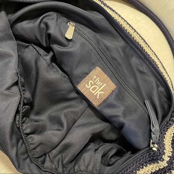 The Sak Handbag in Nautical Navy & Cream - Like New Condition - Picture 8 of 9